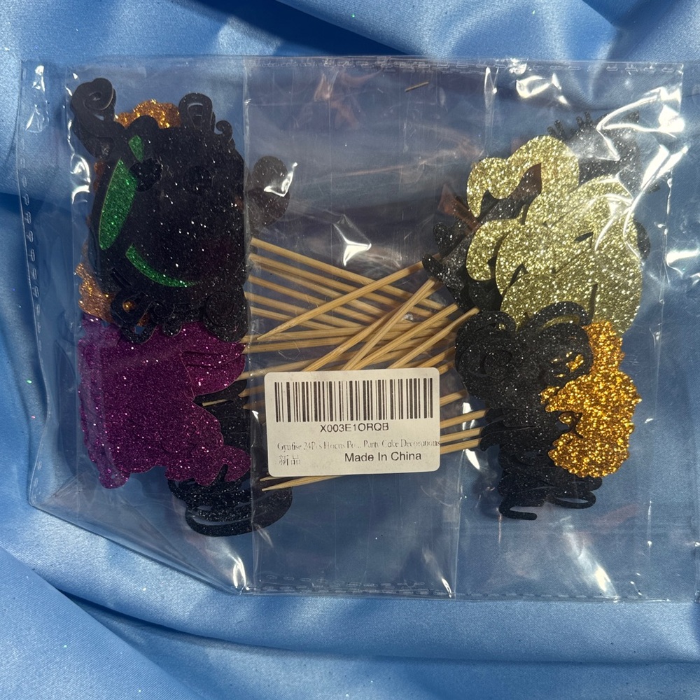 Glittery Hocus Pocus Halloween Cupcake Toppers